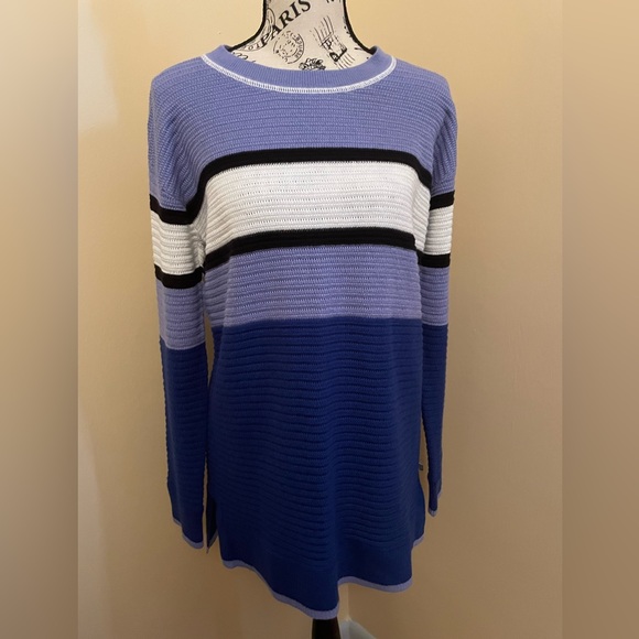 NWT T by Talbots Sweater SMALL pullover women periwinkle classic pretty - Picture 1 of 6